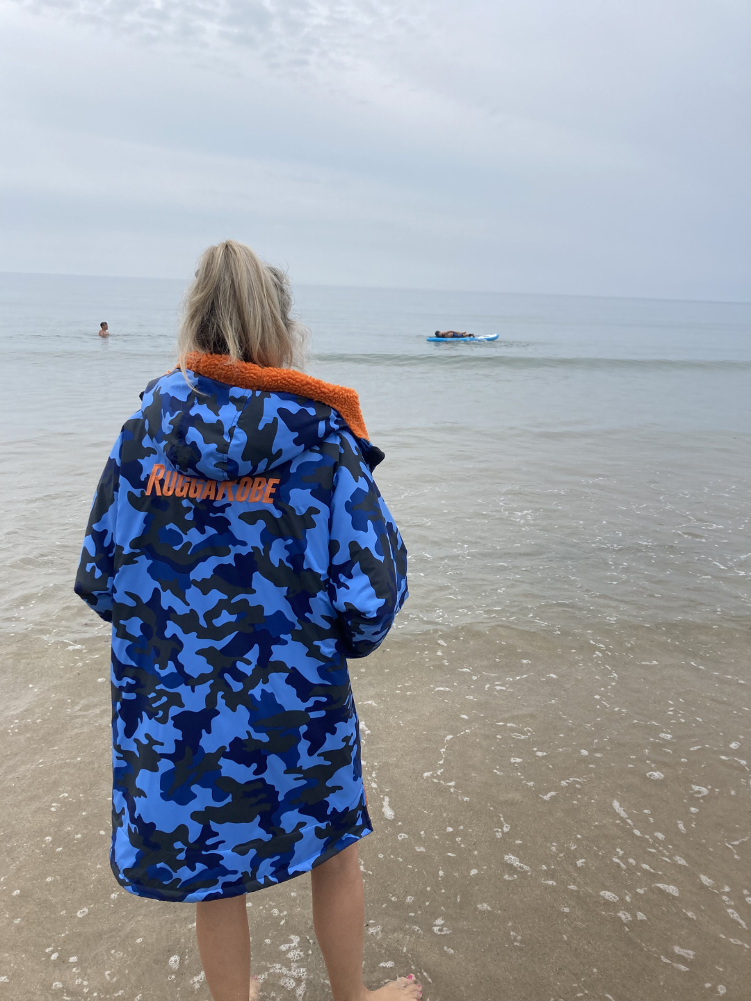 Waterproof Outdoor Coats for Wild Swimming UK | Changing Robes by RuggaRobe ❄️