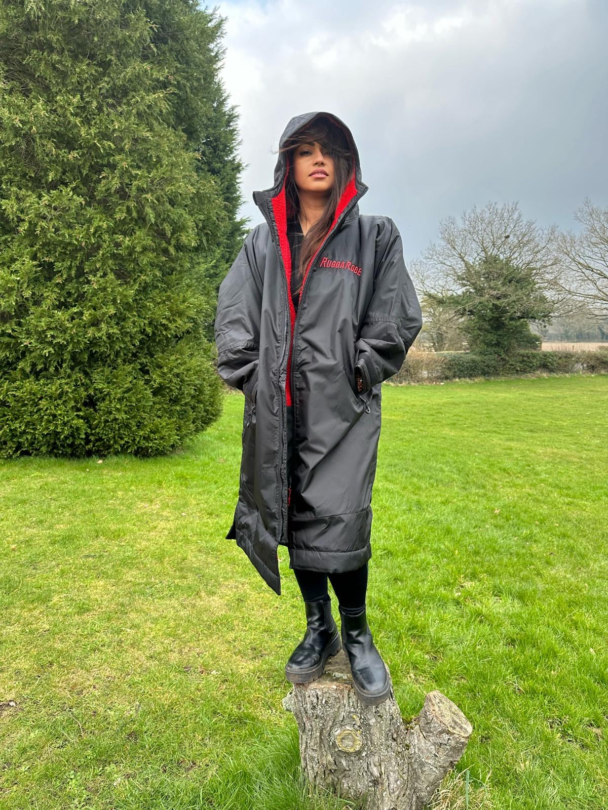 Black Change Robe with Red Fleece - RuggaRobe