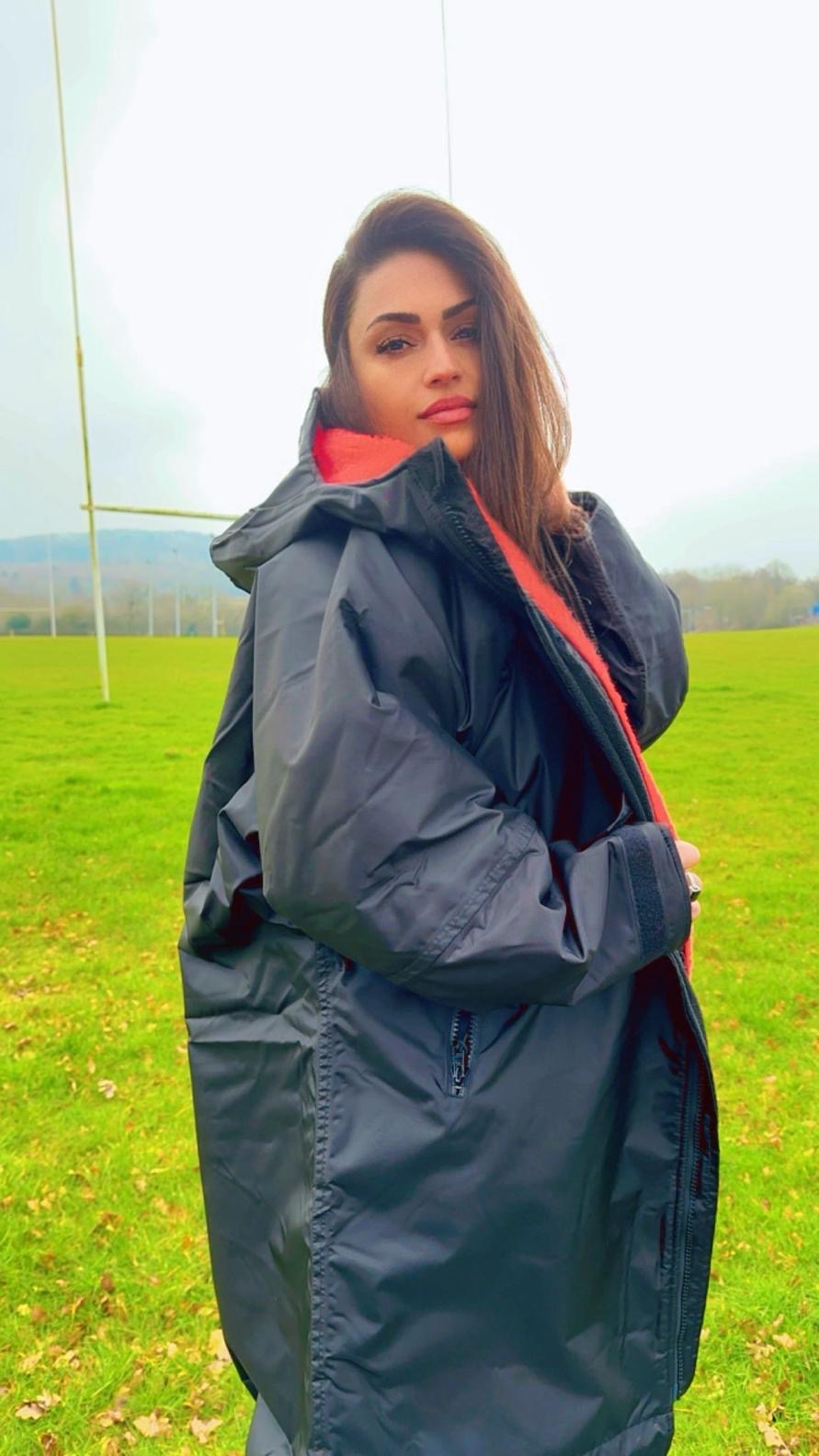 Black Change Robe with Red Fleece - RuggaRobe