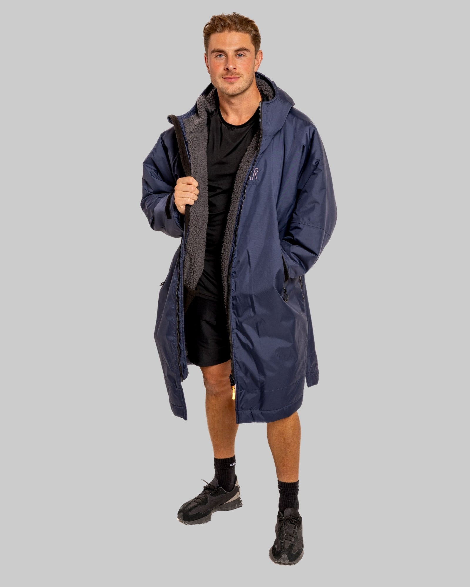 RR Country Navy Adults Change Robe with Asphalt Grey Fleece
