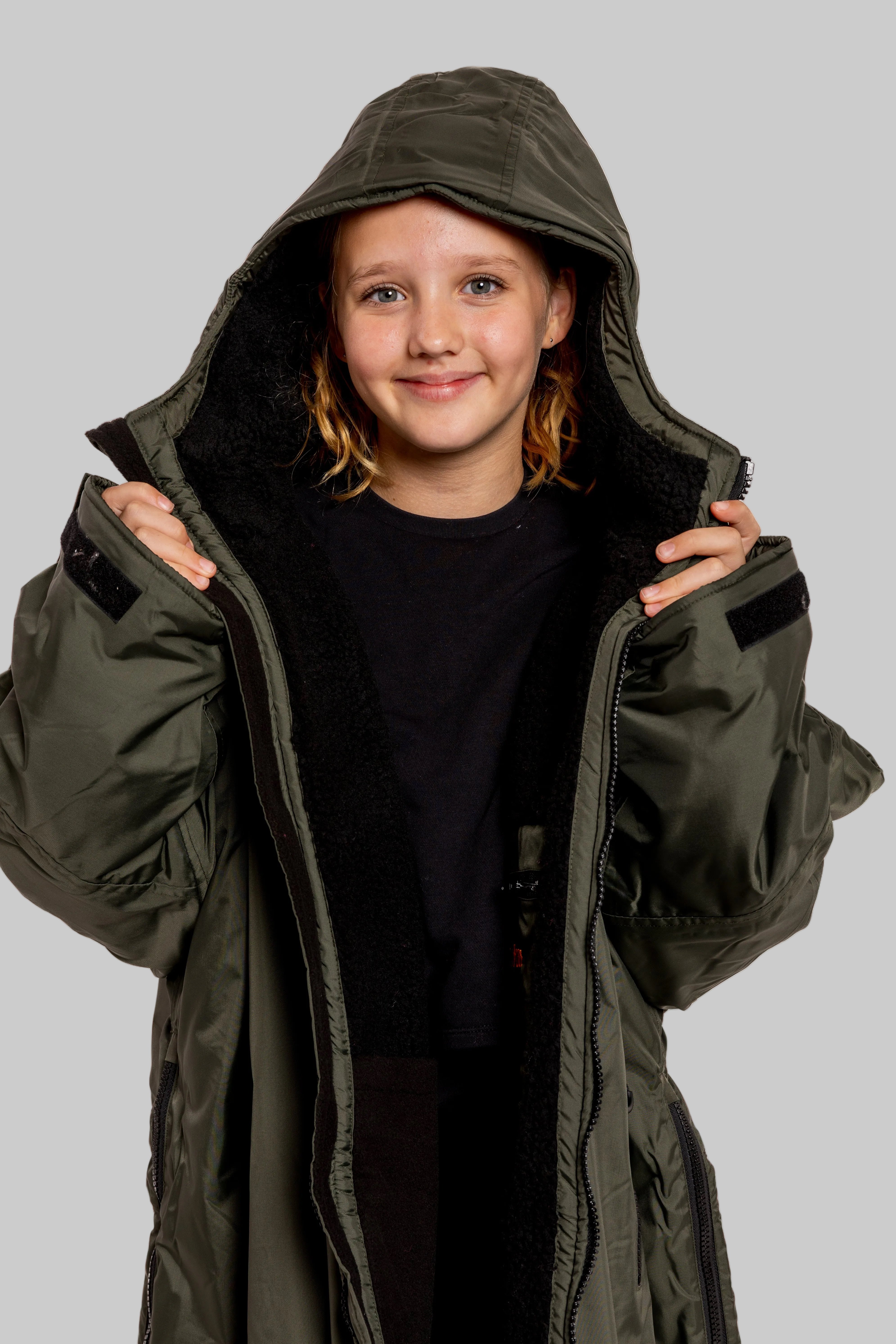 RR Country Green Kids Change Robe with Black Fleece