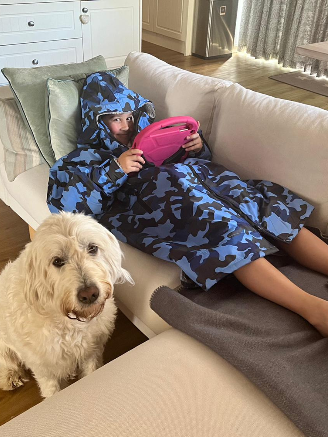 Best Changing Robes for Kids UK | Waterproof Outdoor Coats | RuggaRobe