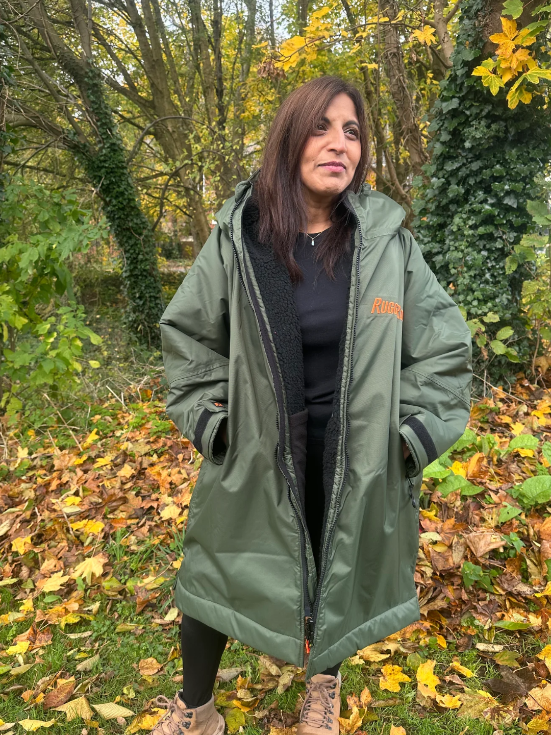 🧥 Waterproof Changing Robes in London | Adults, Kids & Dog Robes by RuggaRobe 🌧️🐾