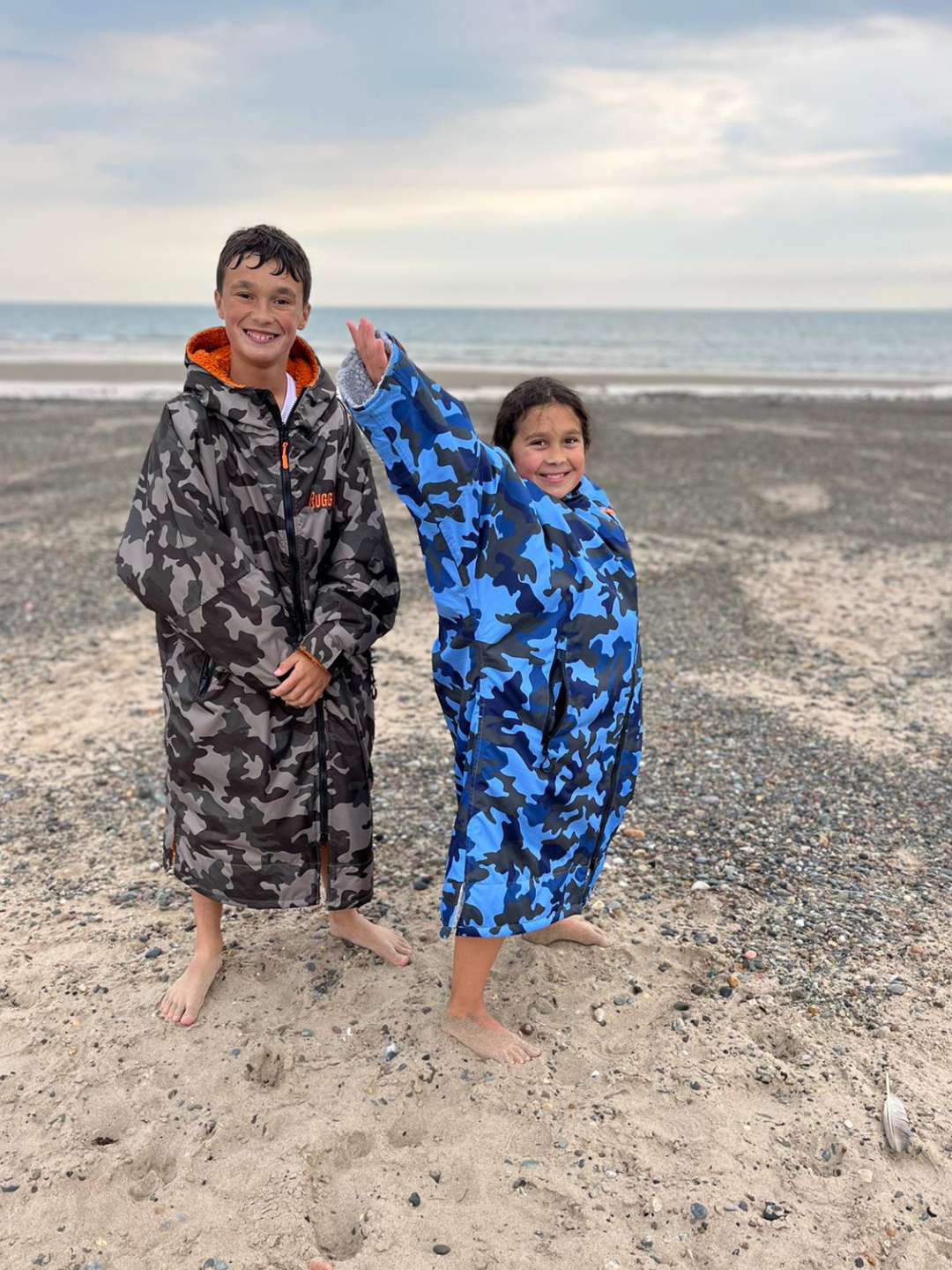 🏕️ Waterproof Outdoor Coats for Camping | Outdoor Adventure Changing Robes UK | RuggaRobe 🌧️