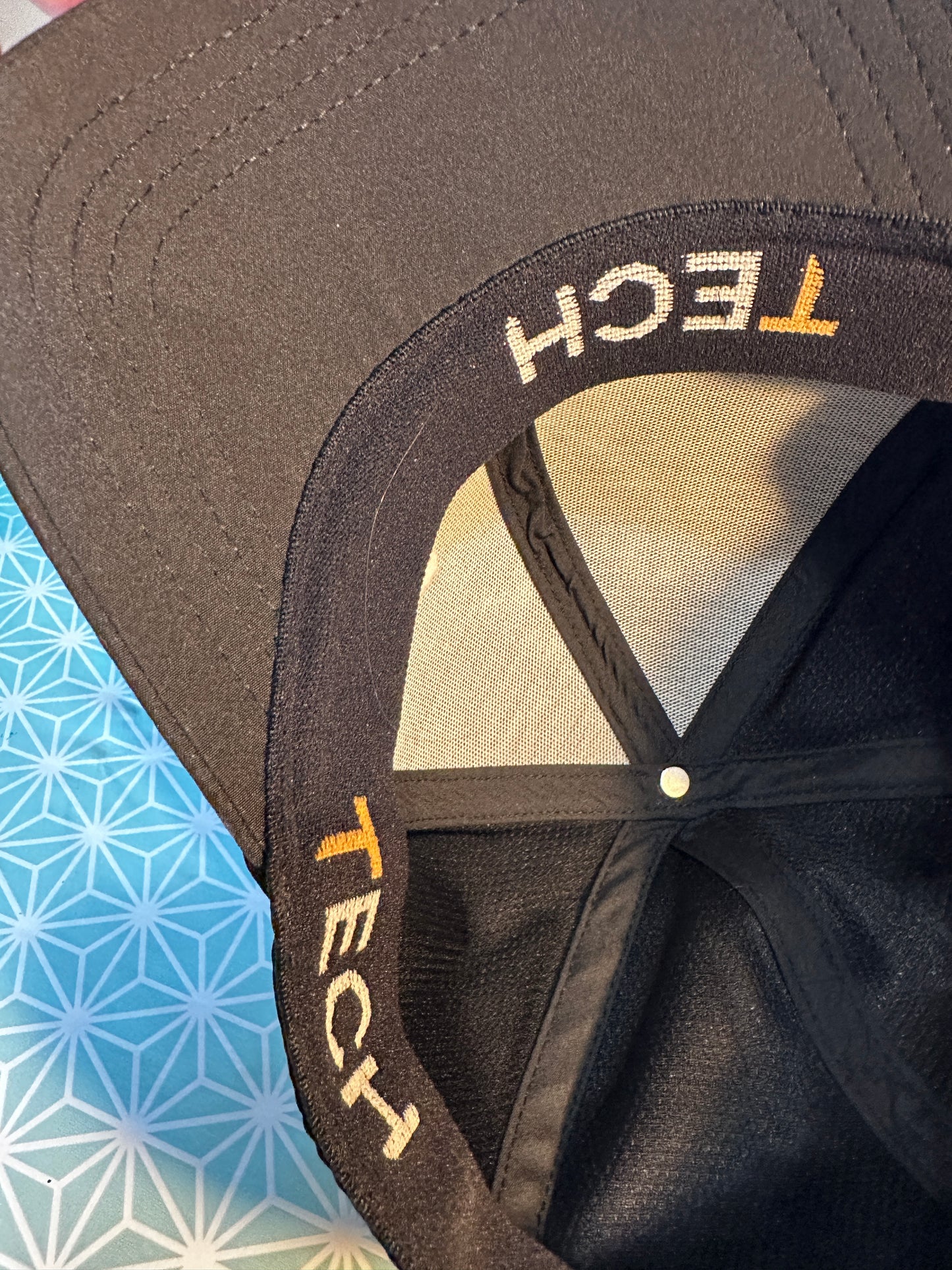 Rugga water resistant cap