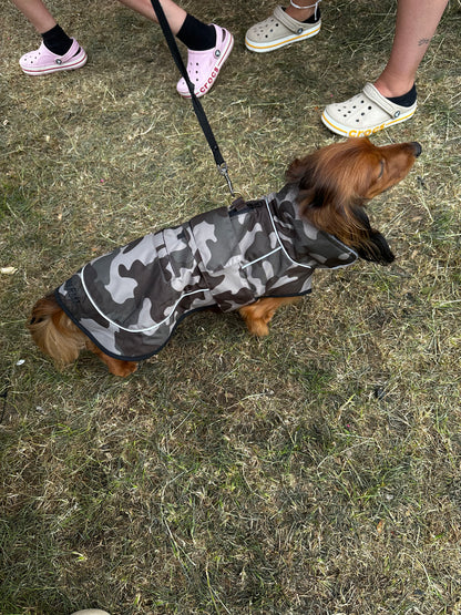 Dog Coat made Waterproof and with a cosy fleece - Grey Camo