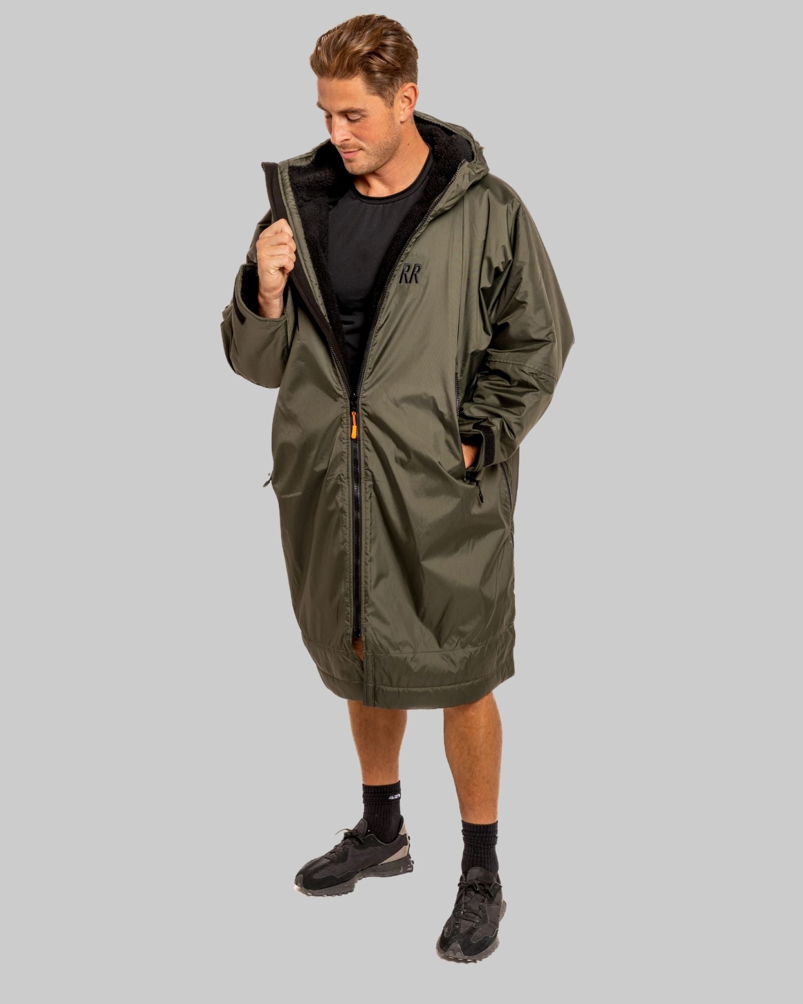 RR Country Green Adults Change Robe with Black Fleece