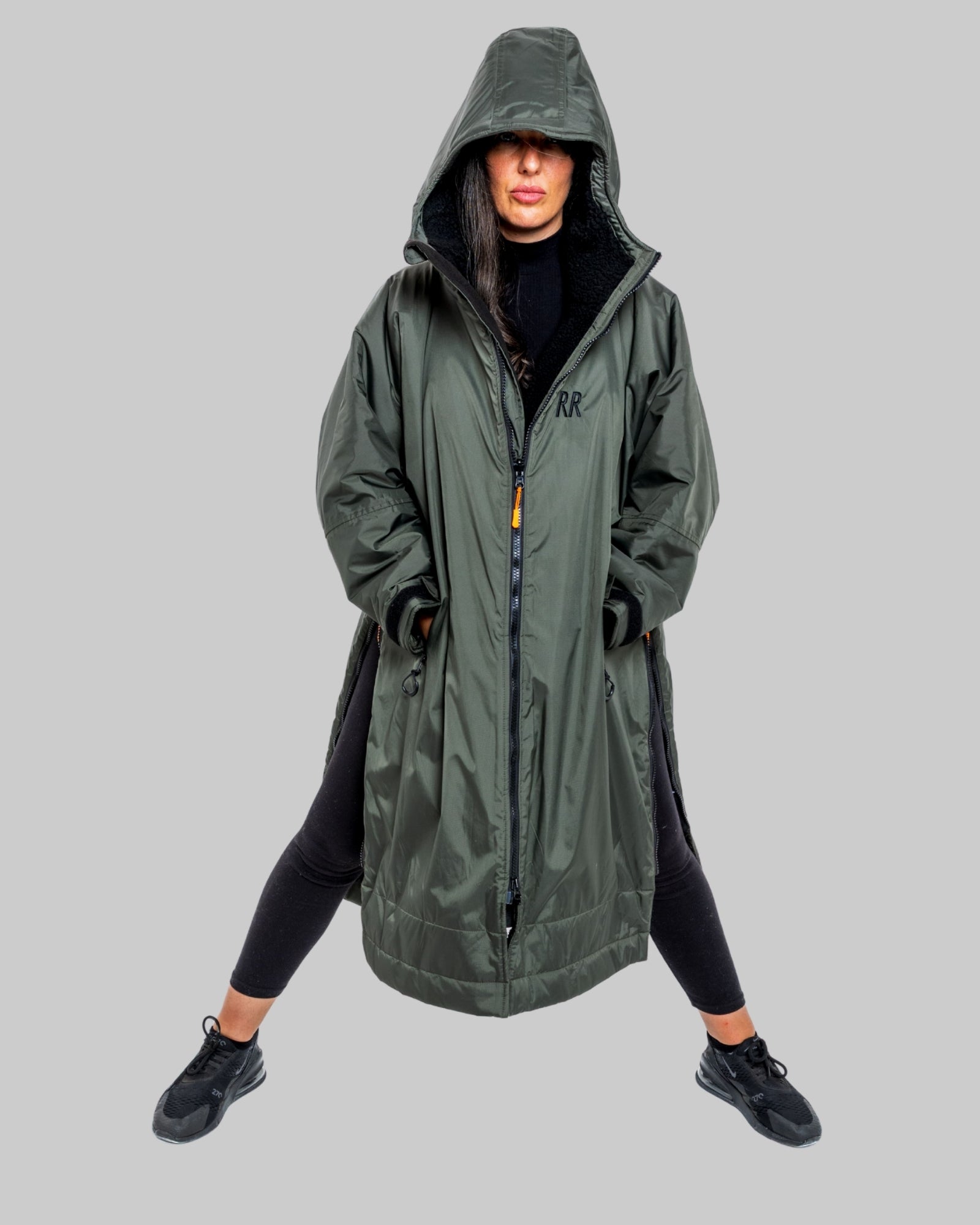 RR Country Green Adults Change Robe with Black Fleece