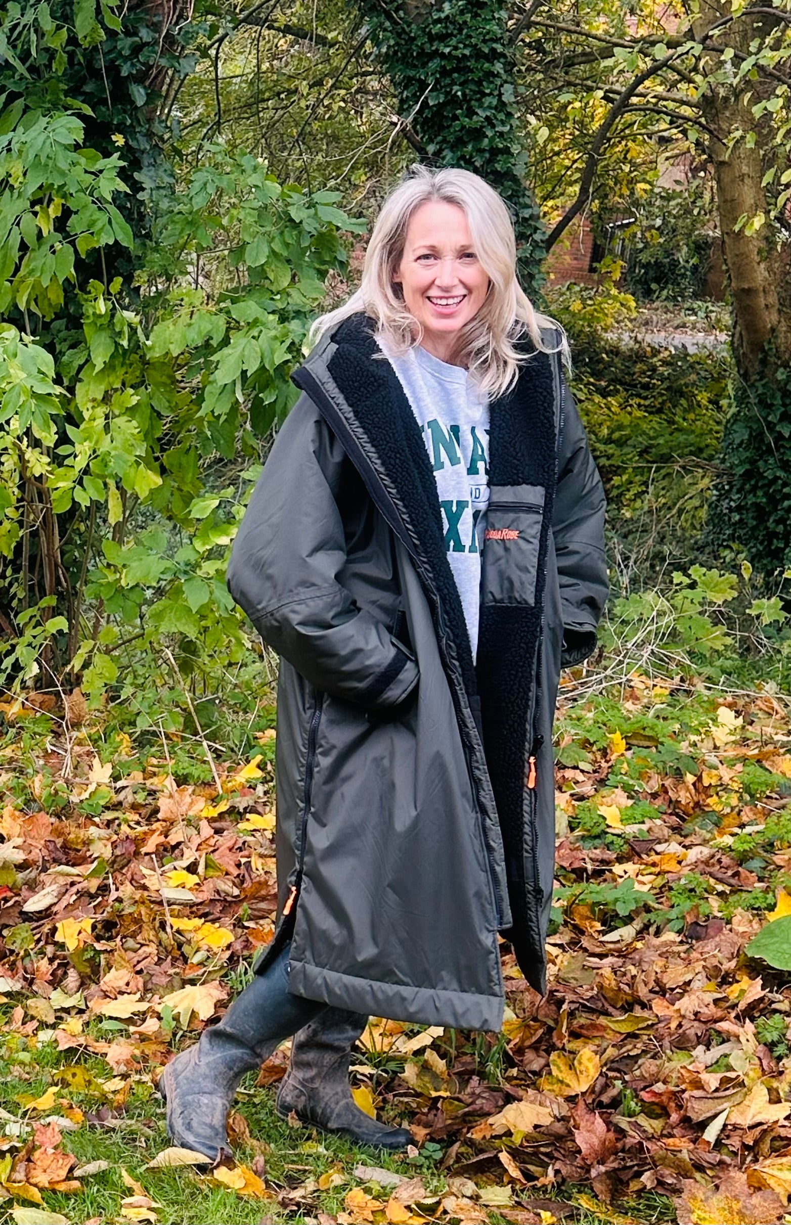 RR Country Green Adults Change Robe with Black Fleece